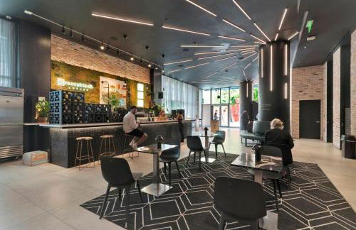 Ocean Front Condo Near Cruise Port, Bayfront Park, plus Free Parking - Foto 43