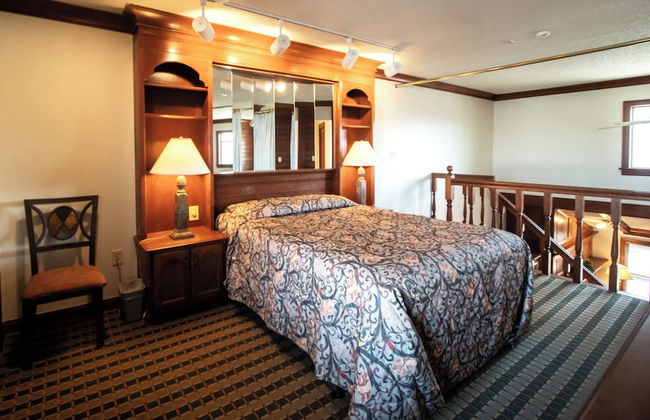 Sunburst Condominiums - Photo 7