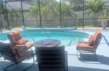 Port Charlotte Palms-Pet friendly, Heated Private Pool and Mini Orchard - Foto 19