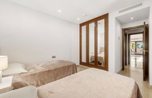 Seafront Bahía de la Plata - Photo 33