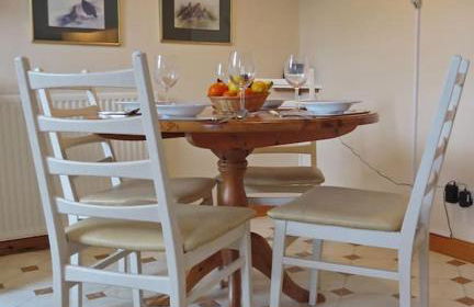 River Cottage - Photo 9