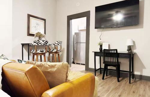 Suite Home Indiana Apartments - Photo 36