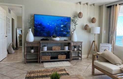 Penthouse Beach Oasis 704 Lovely Daytona ocean front incredible ocean view - Photo 8