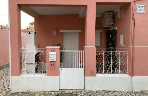 Maria Trafaria House - Photo 9