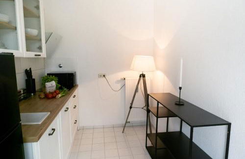 BELLA - Business&Family - 2 Zimmer direkt neben Schloß, Parkplatz, SmartTV, Netflix, Waschmaschine, 24h Checkin, 71qm, Kingsizebett, Hotelbettwäsche - Foto 18