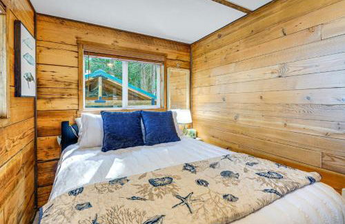 Outdoor Kitchen and Canal Views Cabin in Quilcene! - Foto 19