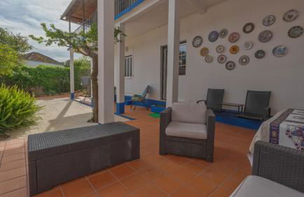 Large, converted farmhouse with pool - Foto 50