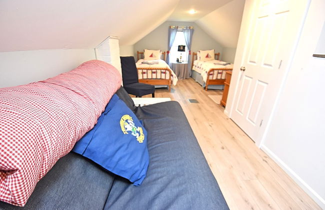 Extra Entertainment Space Just 7 Blocks to ND Campus 54211 - Photo 10