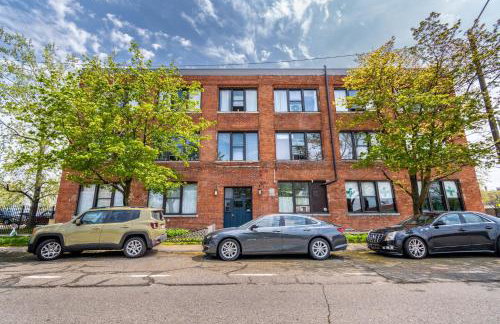 420 Friendly Canada Bridge View Loft Downtown FREE parking - Foto 20