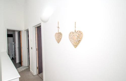 2BR Flat WiFi, Parking Contractors & Families - Foto 35