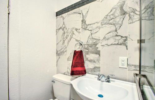 Walk to Tennyson St! Pet-Friendly Denver Home - Foto 15