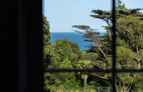 Torquay Beachside Hot Tub Stay - Foto 16