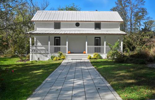 Relax in an upscale, renovated gem - Foto 9