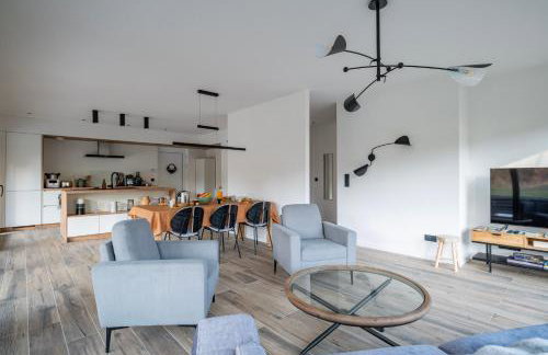 Ecolodge 4étoiles Luxe, détente et balnéo dans la forêt - Foto 18