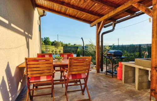 Pola kuće sa bazenom-Eja - Foto 26