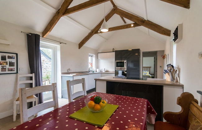 The Dairy - Luxury Cottage Hot Tub and Summer House Countryside Views Pet Friendly - Foto 3