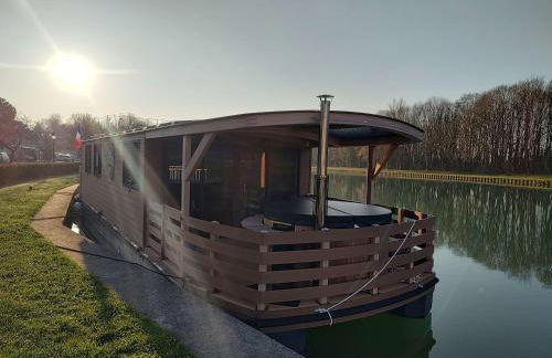 House Boat avec SPA naviguant en Champagne - Foto 4