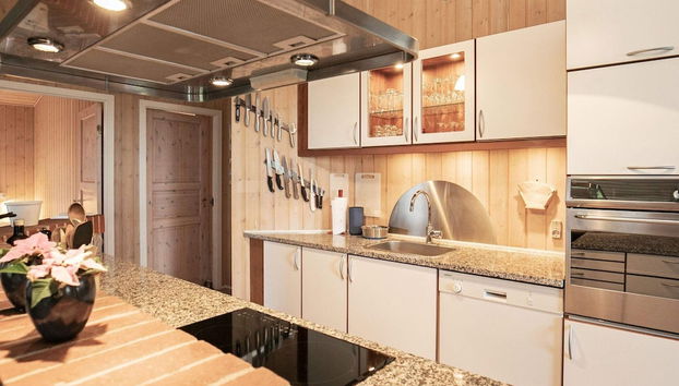 6 Person Holiday Home in Blavand - Foto 5, Cocina privada