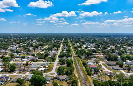 Charming Palm Bay Retreat with Garden - Foto 71