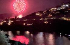 VILLA VITTORIA with LARGE PRIVATE HEATED SWIMMING POOL COMPLETE with HIDROMASSAGE FOR EXCLUSIVE USE , SEA and BEACH VIEW, 150 METERS FROM THE BEACH, POOL SURFACE 60 mq, POOL DEPTH 140 cm , FREE PARKING AND WIFI - Foto 41