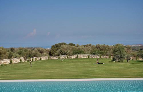 Gavras Exclusive Villas, with Infinity Pools, Spa Whirlpools & SeaViews, By ThinkVilla - Foto 32