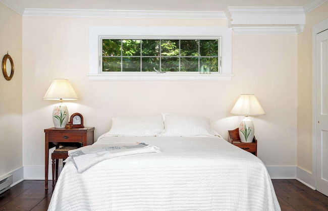 Nanas Hideaway 2 BDR Charmer! - Photo 6