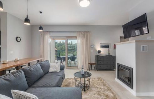 Villa Macan with Private Pool, Sauna & Garden - Photo 33