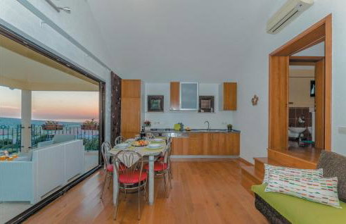 1 Bedroom Awesome Apartment In Kolan - Photo 8