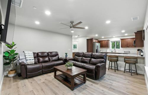 The White House Coveted Triplex Near Lake - Foto 43