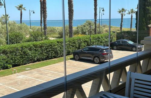 Primera Linea de Playa con Vistas al Mar - Foto 6