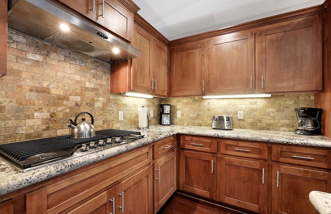 Tahoe Woods Villa - Walk to Beach and Gondola/ Heavenly Ski - Foto 14