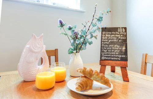 Harestreet Farm Barns, The Dairy, Parlour and Creamery - Foto 7