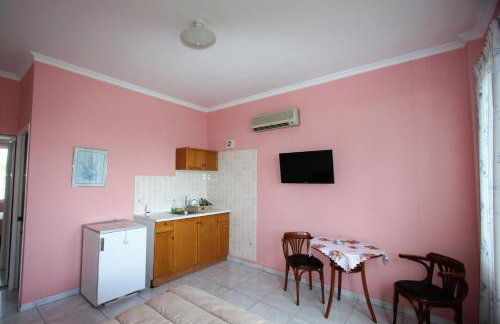 Miloi Rooms and Apartments - Photo 75