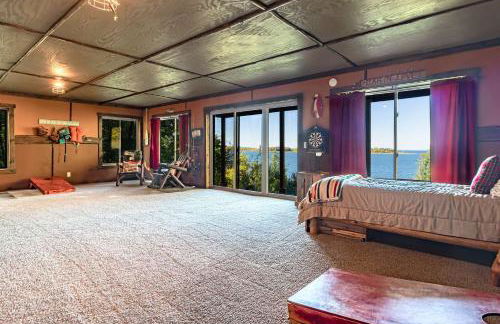 Spacious Leech Lake Home on 2 Private Acres, 200' of lake shore 15 Minutes to Walker with boat lift, dock, swimming, fire pit - Foto 51