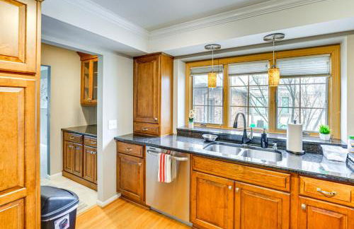 Sterling Heights Getaway with Fire Pit! - Foto 14