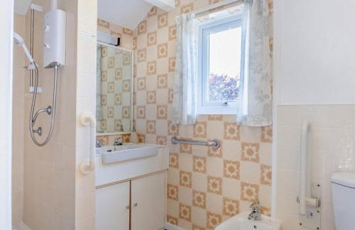 4 Bed in Bierley Nr Whitwell oc-f32693 - Photo 20