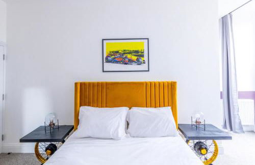 Modern Silverstone with FREE PARKING by Prescott Apartments - Foto 29