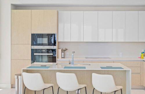 Ocean Front 2BR 2.5BA Lux Condo on Singer Island - Foto 23