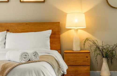 Spacious Comfort in Scenic Monument - Foto 30