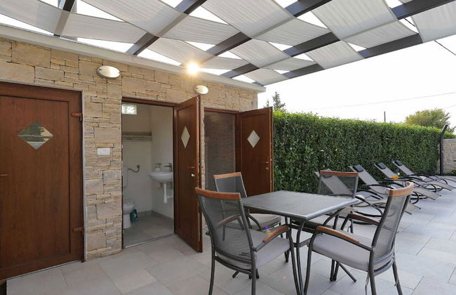 Villa in Prkos With Private Pool and Sea Nearby - Foto 33