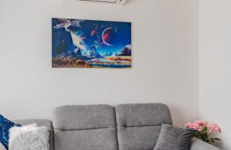 Jacuzzi - Flexible SelfCheckIns 20 - Zagreb - Luxury - Garage - Smart - Brand New - Apartments Repinc - Foto 19