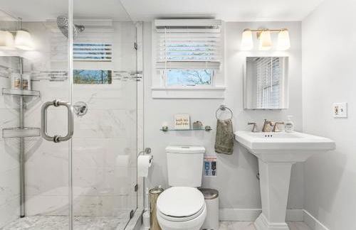 Fresh Pond Chateau Renovated Bright and Cozy Home - Foto 30