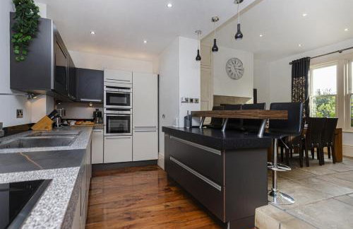 Thrushley Cottage - sleeps 7 - with roof terrace - Foto 31