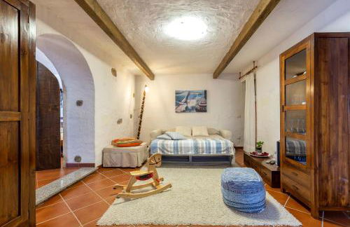 Esclusiva Dimora Storica nel cuore del Borgo Medievale---- Exclusive Historical House inside the Medieval Village - Foto 24