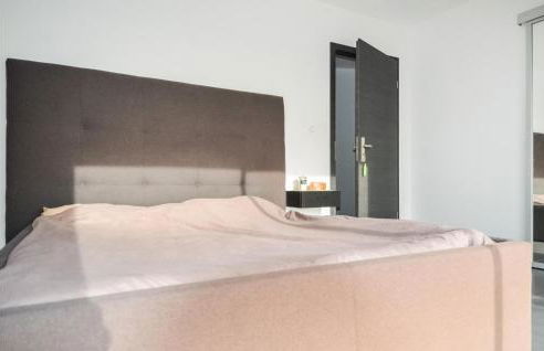 Gorgeous Home In Saint-Nazaire - Foto 22