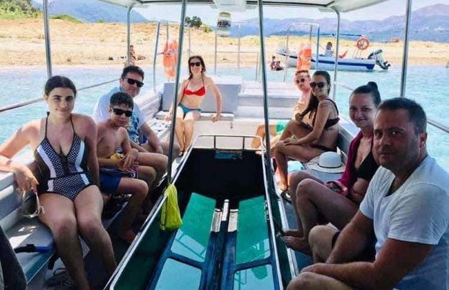 Passeio de barco com fundo de vidro com avistamento de tartarugas - Foto 6