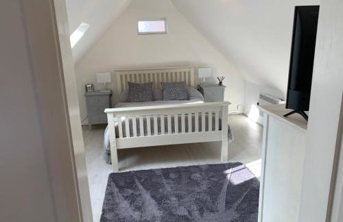 Hewarts Lodge, Brand New Property, 1 Mile From The Beach, 15 Minutes From All Goodwood Events - Foto 3