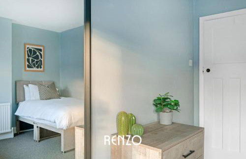Vibrant and Cosy 3-Bed Home in Nottingham by Renzo, Perfect for Contractors, Free Parking! - Foto 21