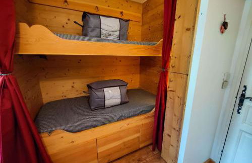 Charmant studio 19m², idéal 3 pers, avec terrasse et parking, proche commerces et navette ski - FR-1-342-307 - Foto 2