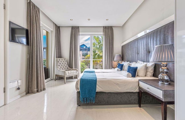 Canal View Two Bedroom Luxury Apartment - 709 - Foto 10